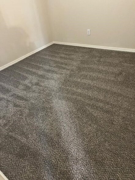 Building Photo - 2335 Republic Wy