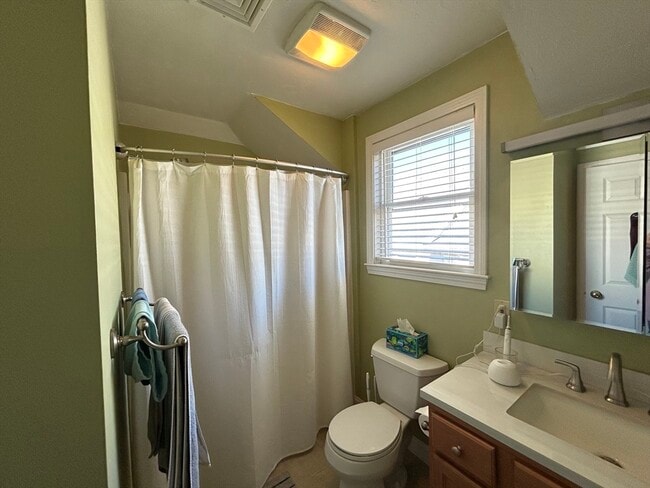 Building Photo - 90 High St