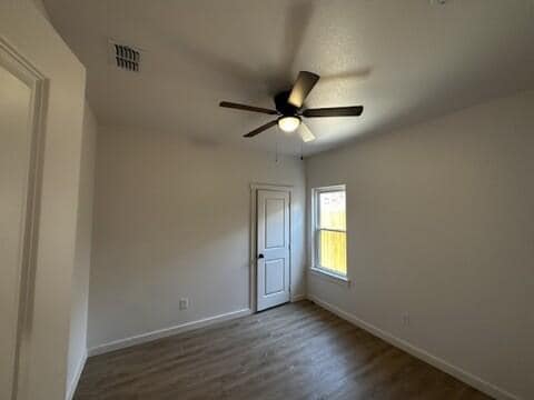 Building Photo - 5804 Urbana Pl