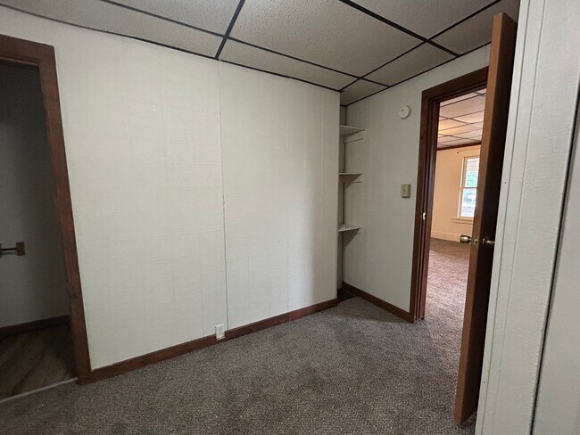 Building Photo - sbr431