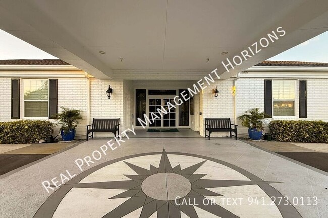 Building Photo - 4813 Independence Dr