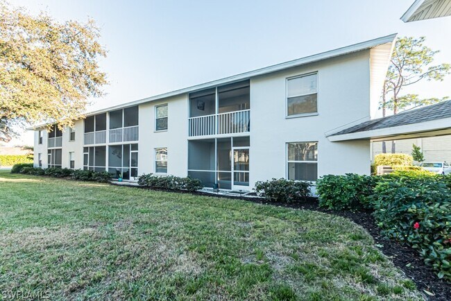 Building Photo - 1392 Churchill Cir