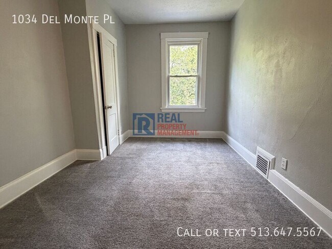 Building Photo - 1034 Del Monte Pl