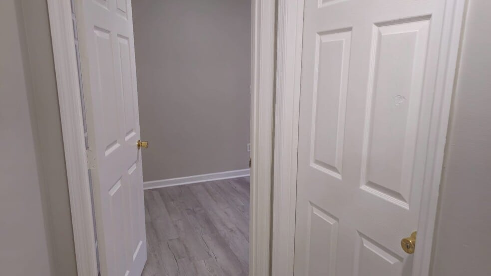 Building Photo - 171 Hamilton Cir