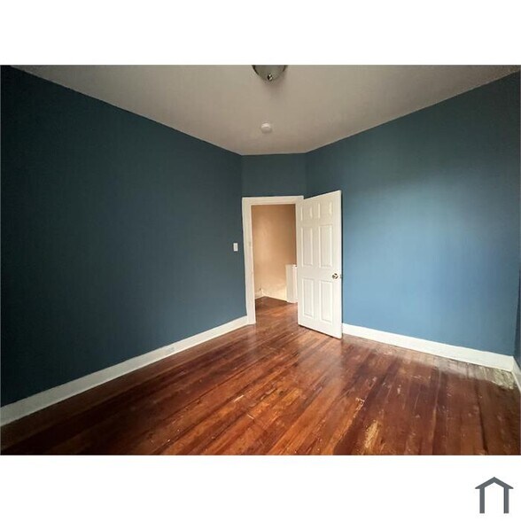 Building Photo - 3214 N Etting St