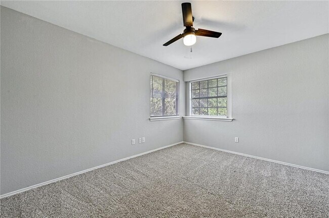 Building Photo - 1311 Tetbury Ln