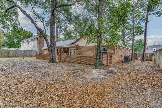 Building Photo - 6327 Heart Pine Dr
