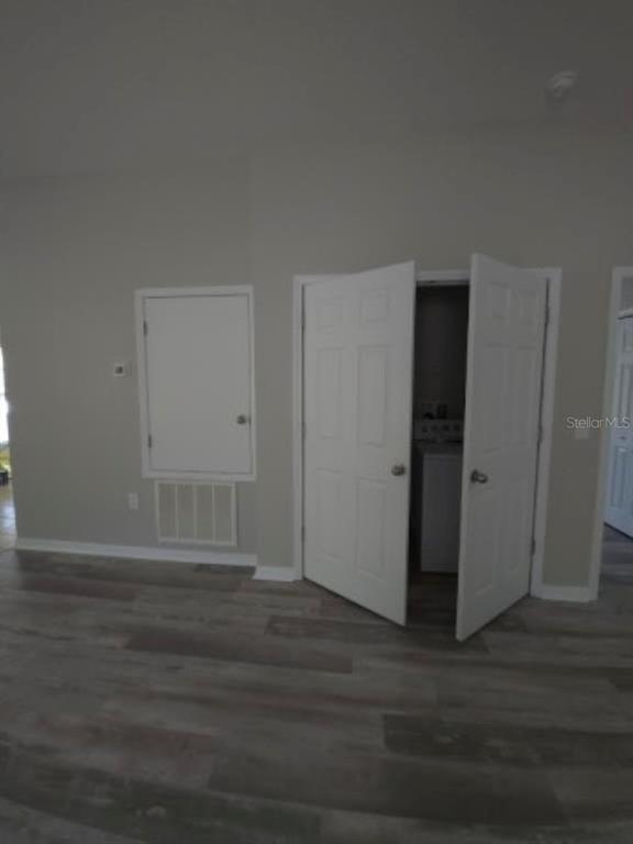 Building Photo - 9734 Highland Ridge Dr