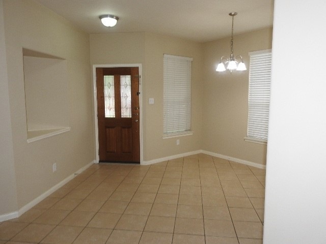 Building Photo - 25107 Hazel Ranch Dr