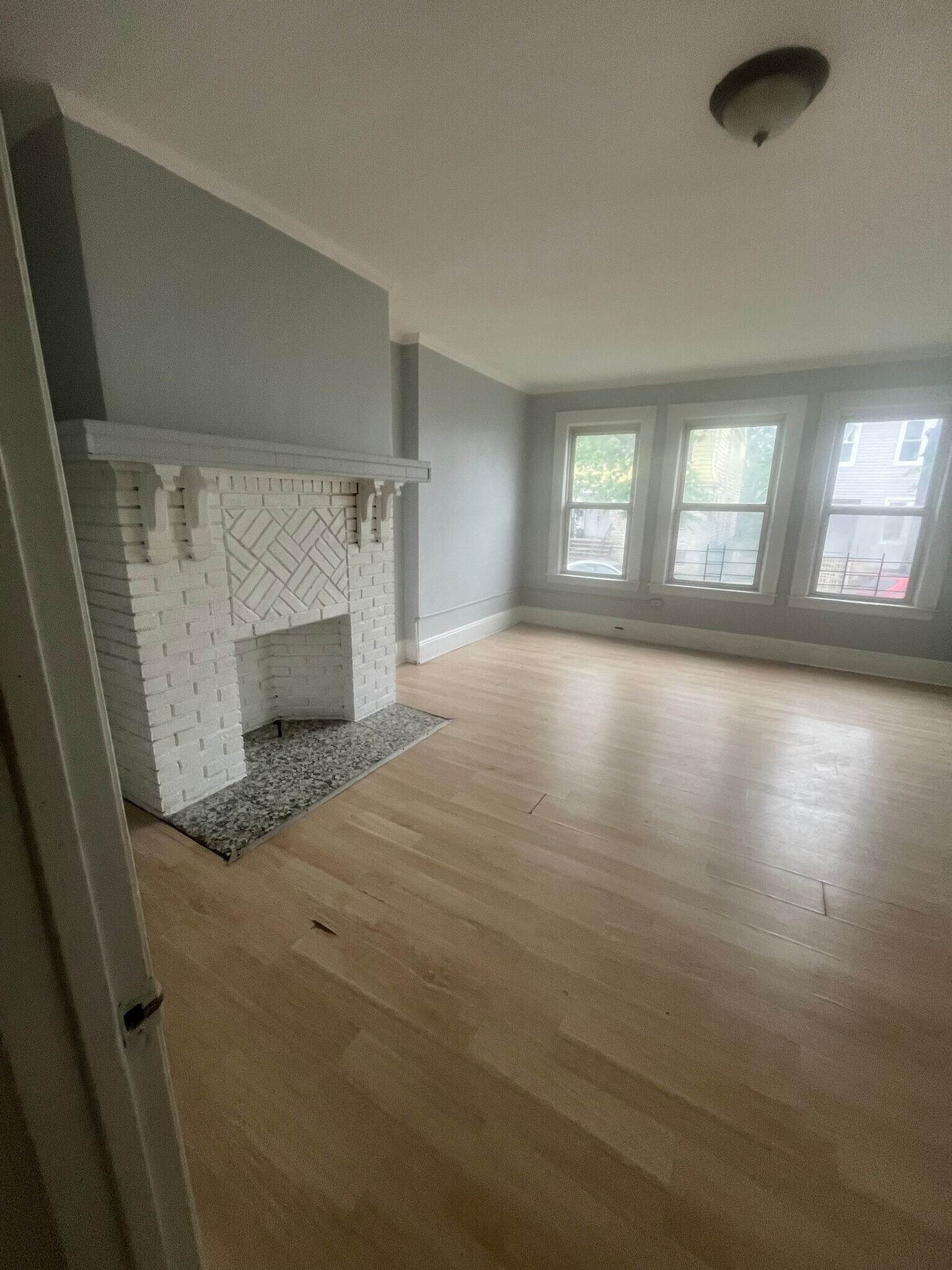 Unit 1 - 133 Isabella Ave