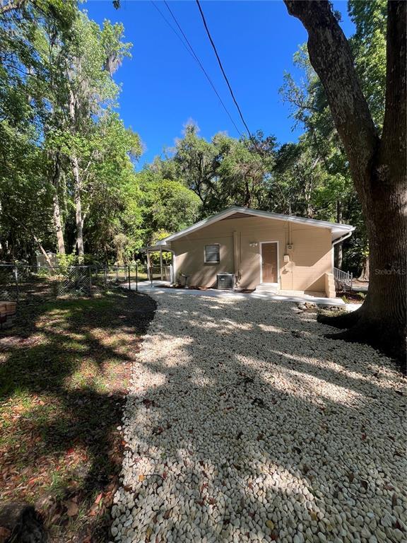 Building Photo - 1565 Oakhurst St