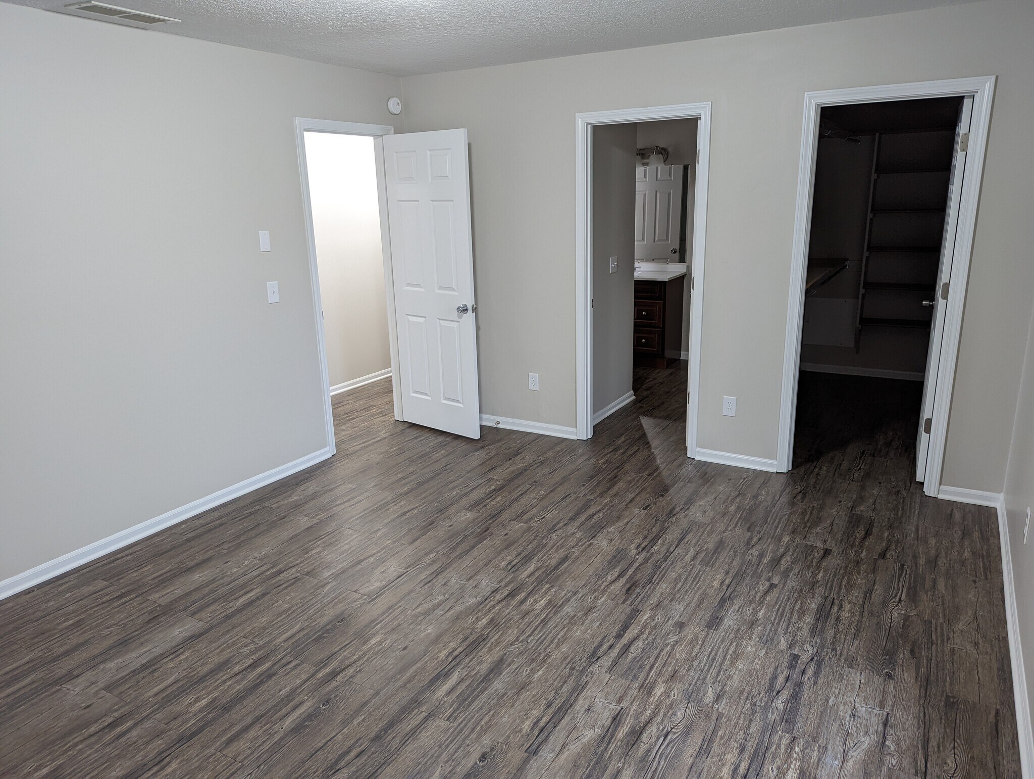 2nd Bedroom - 15210 Water Oak Plz
