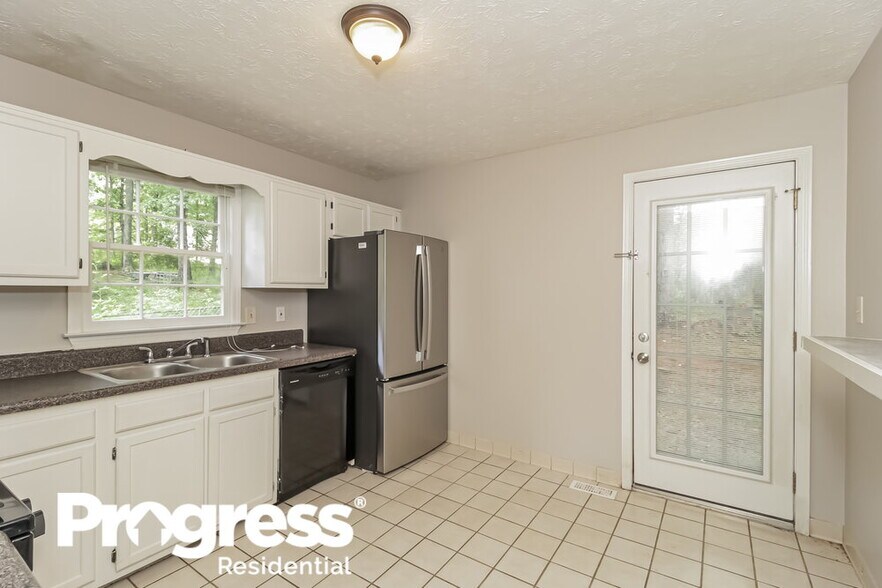 Building Photo - 187 Davis Mill Dr