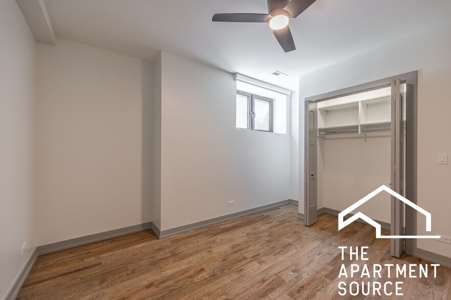 Building Photo - 1339 W Estes Ave