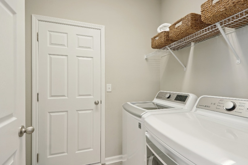 Building Photo - 100 Princess Dr