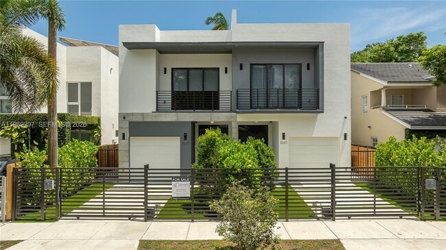 Building Photo - 3047 Elizabeth St