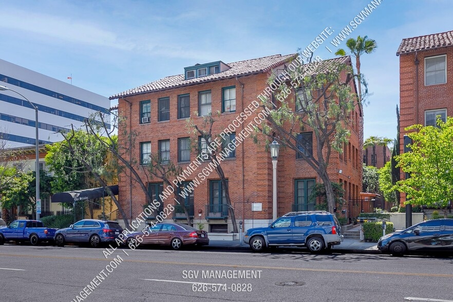 Building Photo - The Historic Stanley