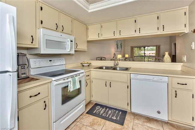 Building Photo - 9895 Citadel Ln