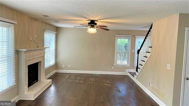 Building Photo - 416 Carmain Ln