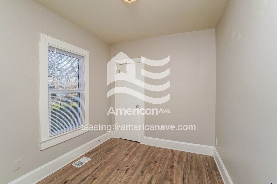 Building Photo - 1426 Chartres St