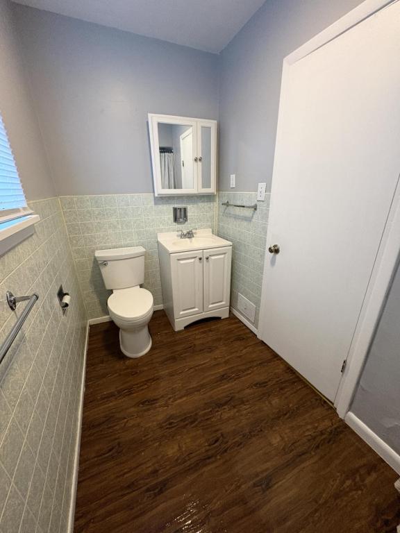 Building Photo - 66 W Main St