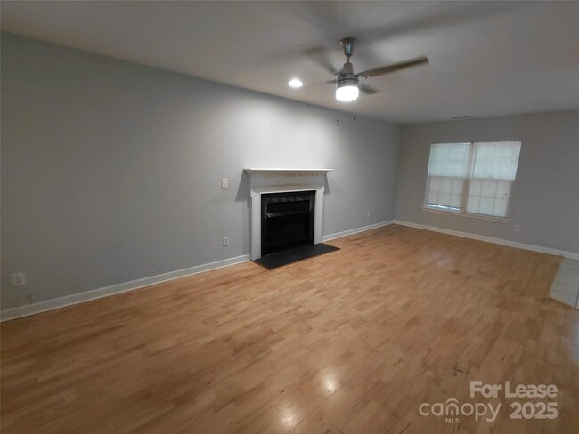 Building Photo - 5043 Wheat Dr SW