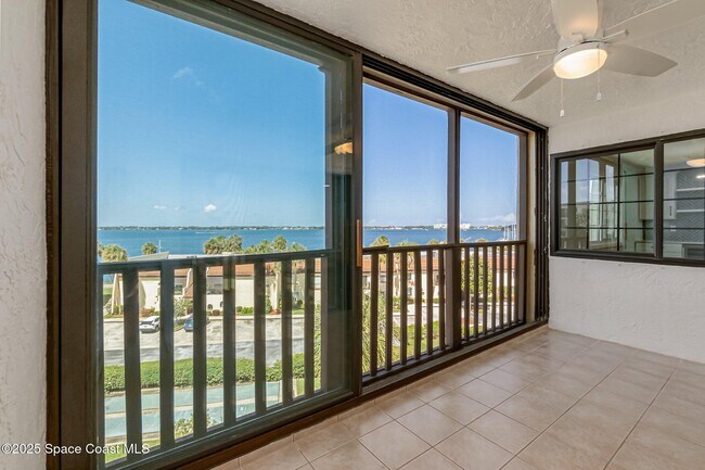 Building Photo - 115 Indian River Dr