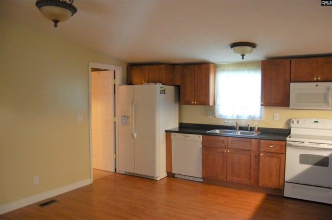 Building Photo - 202 Duckbill Rd