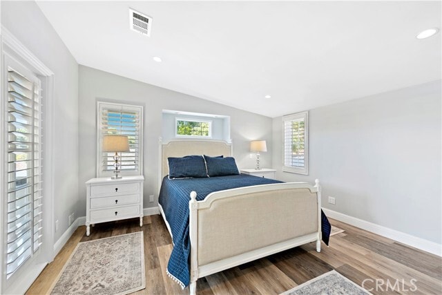 Building Photo - 480 Thalia St