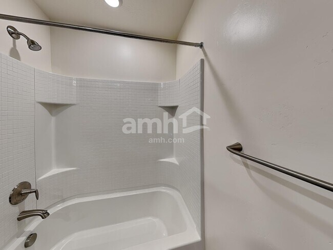 Building Photo - 4359 N Morgan Way