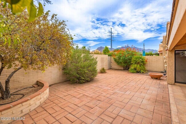 Building Photo - Affordable 2 Bedroom 2 Bath Townhome Near ...