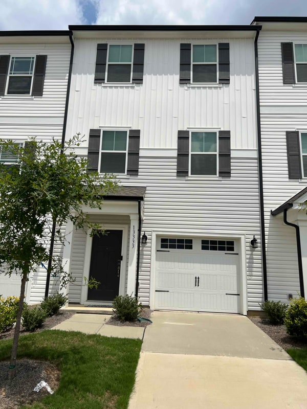 Building Photo - 13333 Porter Creek Rd