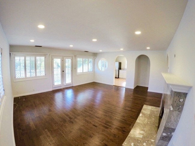 Building Photo - 27355 Pacific Coast Hwy