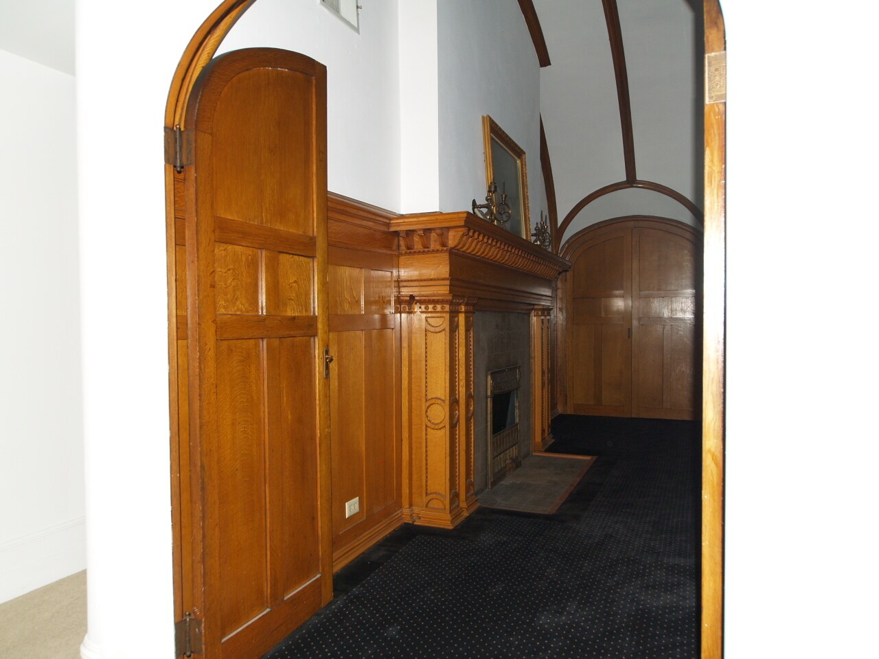Entrance to Living Room - 390 Linwood Ave