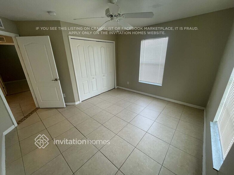 Building Photo - 7887 Tarabilla Ave