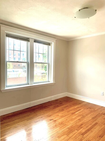 Building Photo - 339 S Huntington Ave