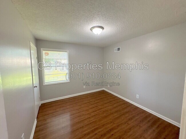 Building Photo - 4316 Springwind Rd
