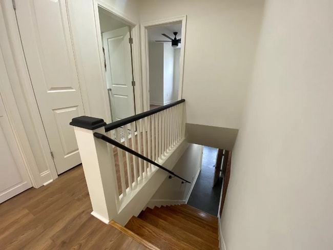 Building Photo - 5432 Springfield Ave