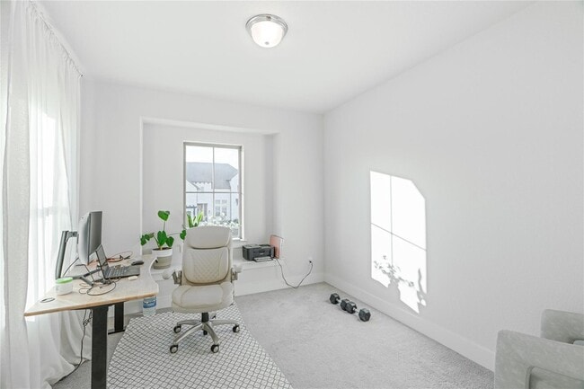 Building Photo - 312 Palatino Bend