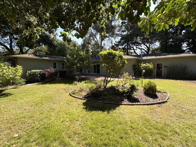 Building Photo - Beautiful Serene 4-Bedroom Home on a Gated...