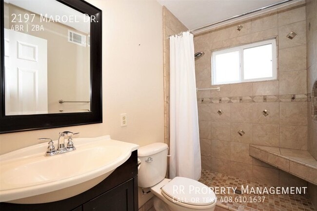 Building Photo - 2197 Maroel Dr