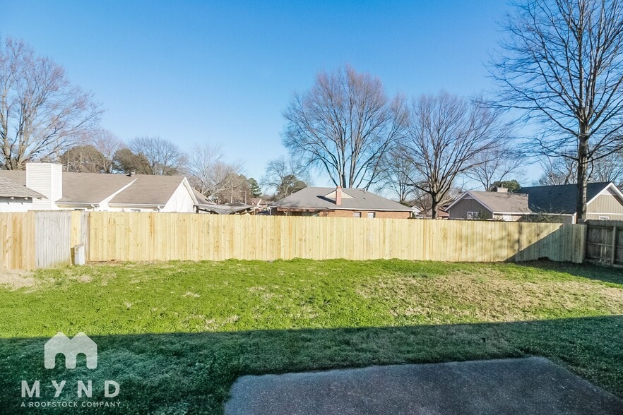 Building Photo - 4056 Friendly Way