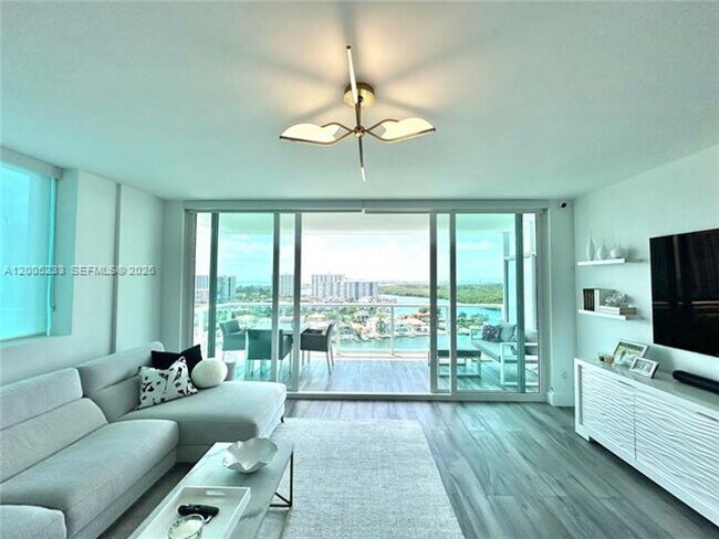 Building Photo - 400 Sunny Isles Blvd