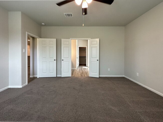 Building Photo - 27079 Badger Way