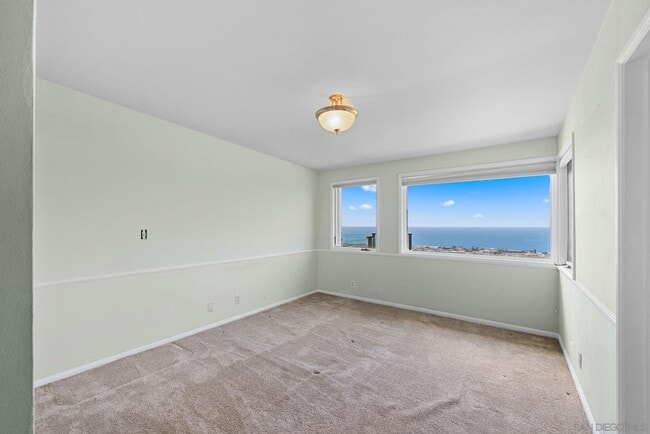 Building Photo - 7330 Brodiaea Way