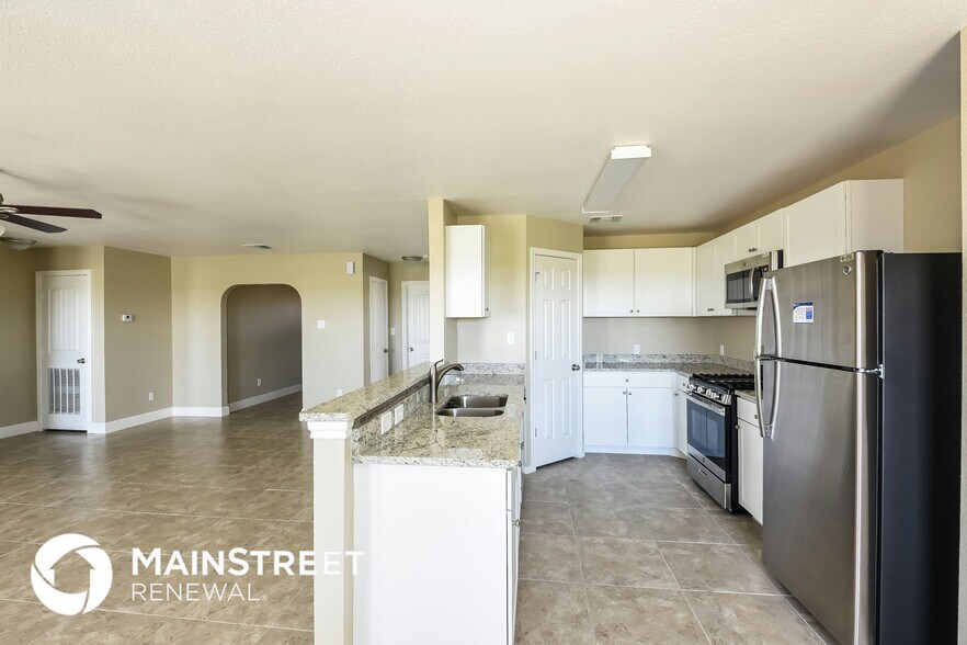 Building Photo - 3919 Mist Flower Dr