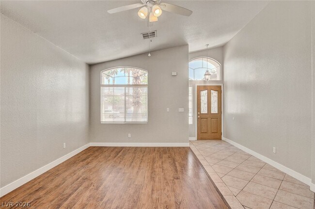 Building Photo - 980 Sand Coral Dr