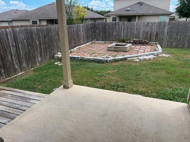 Building Photo - 206 Wisteria Way