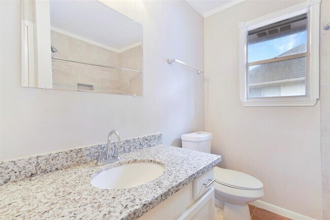 Building Photo - 1407 Quiet Green Ct