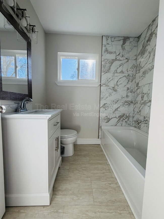 Building Photo - 4720 Pawnee Trail